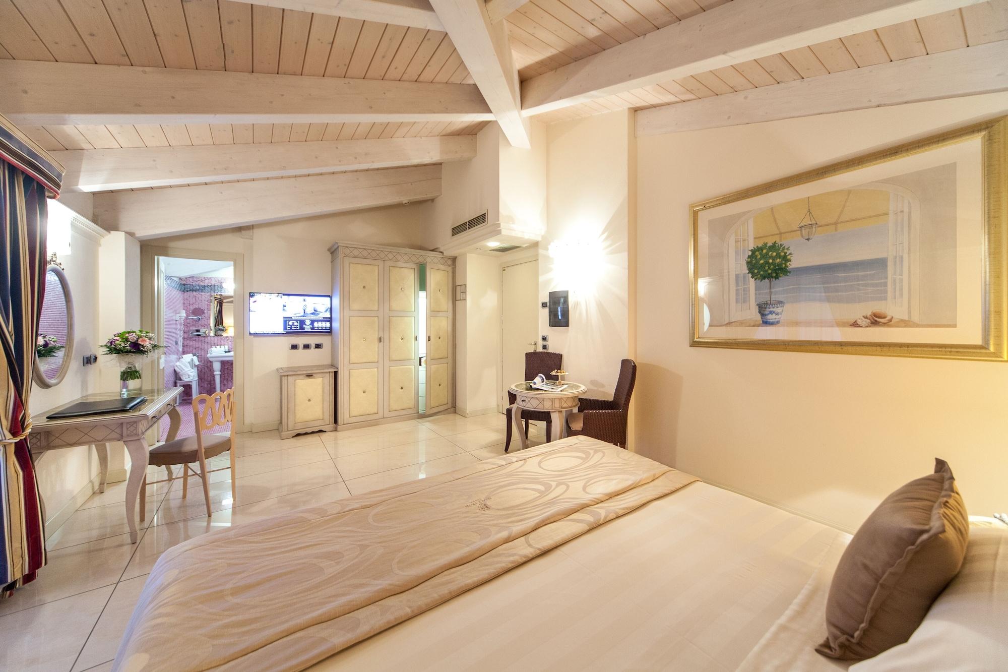 Palace Hotel Milano Marittima Esterno foto