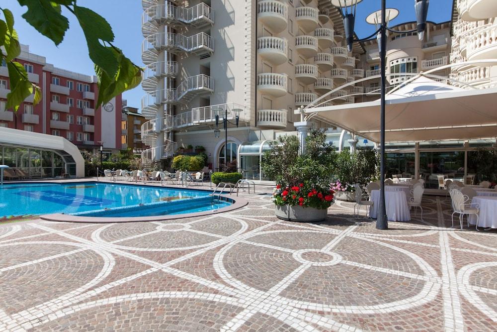 Palace Hotel Milano Marittima Esterno foto