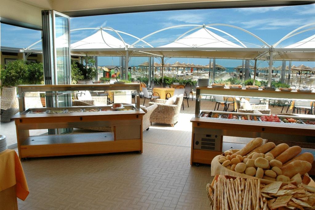 Palace Hotel Milano Marittima Esterno foto