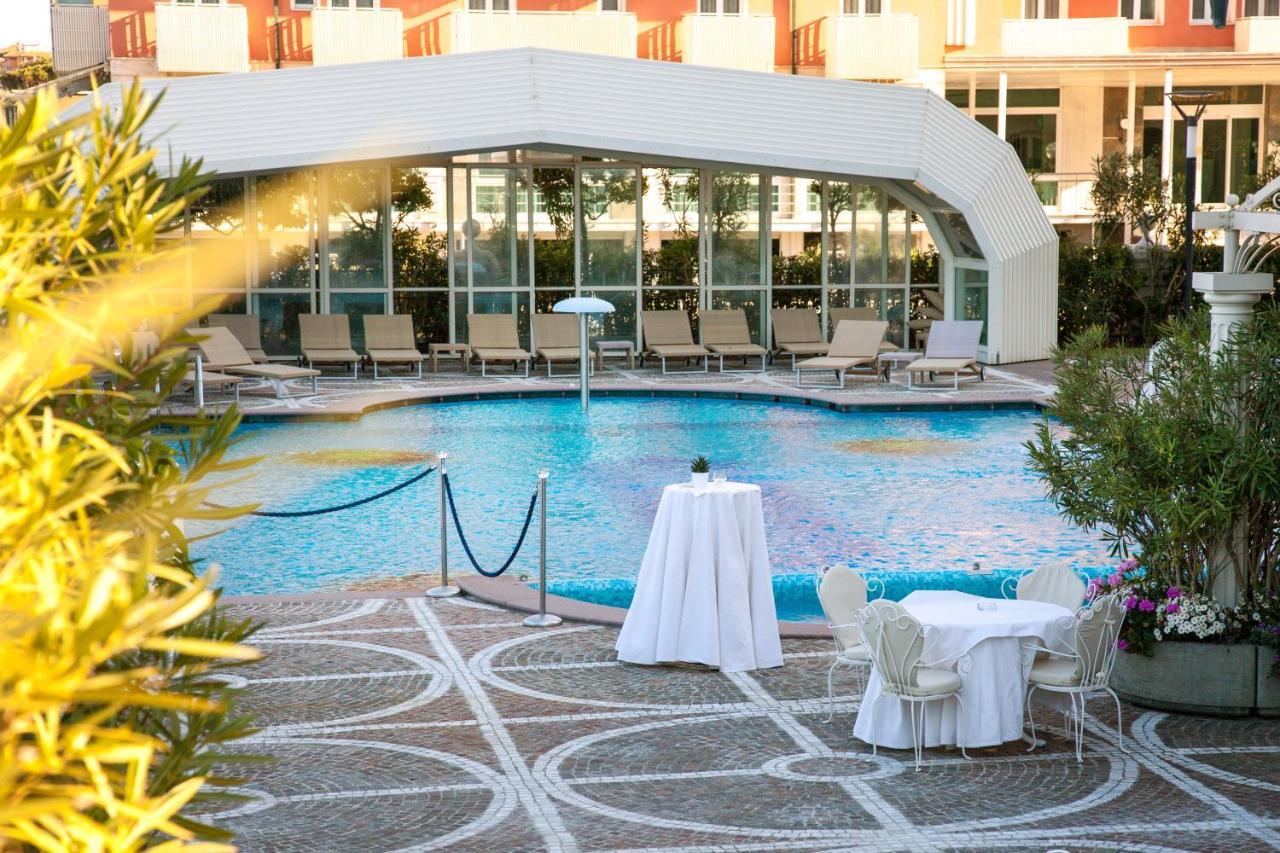 Palace Hotel Milano Marittima Esterno foto
