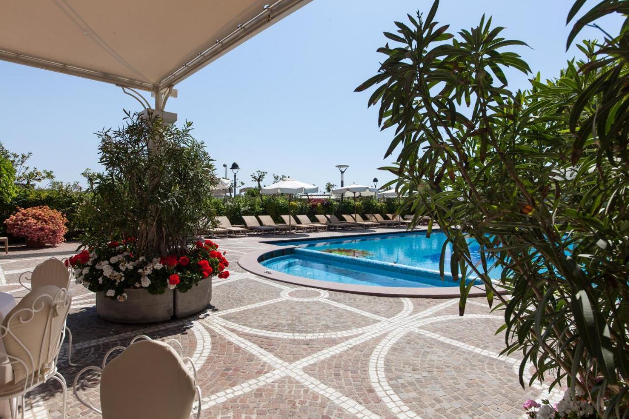 Palace Hotel Milano Marittima Esterno foto